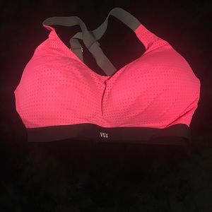 Victorias Secret sport bra VSX size 34DD